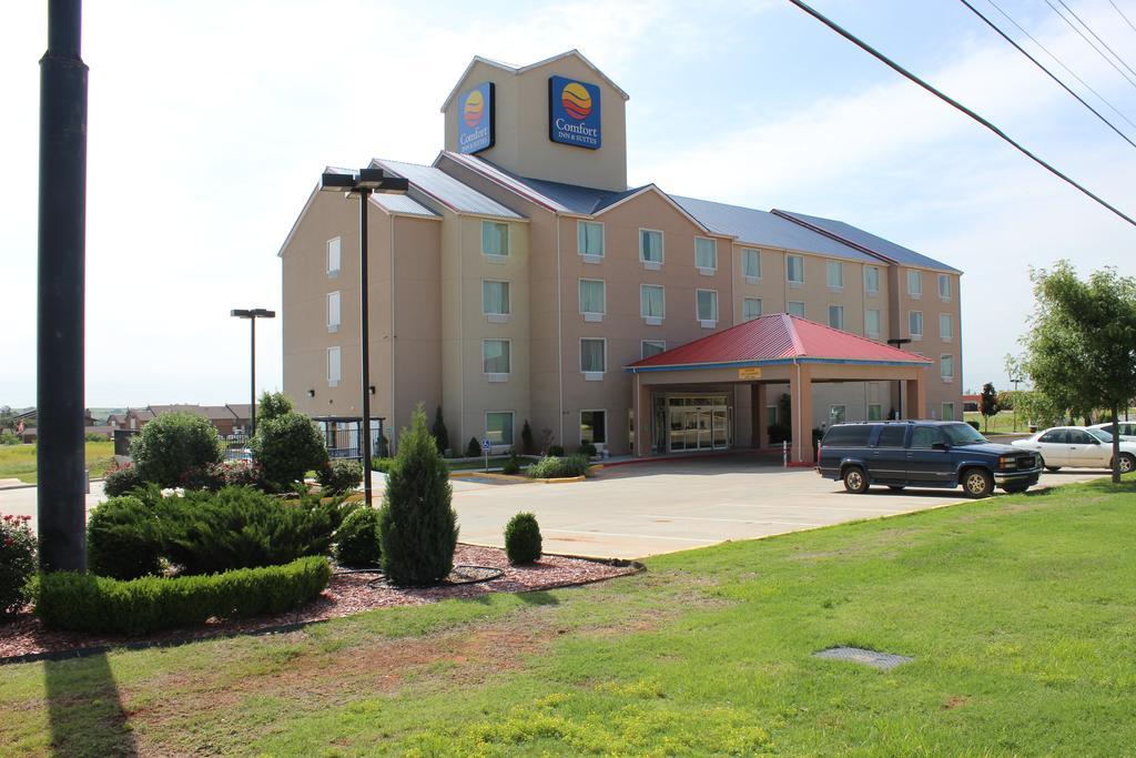Comfort Inn & Suites Элк-Сити Экстерьер фото