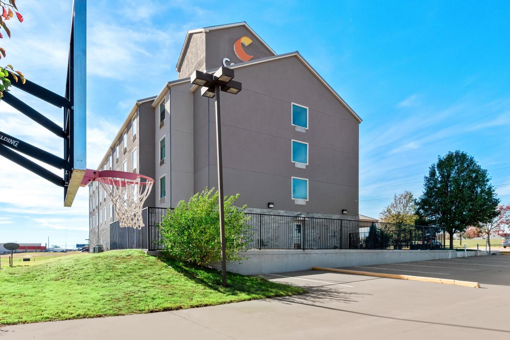 Comfort Inn & Suites Элк-Сити Экстерьер фото