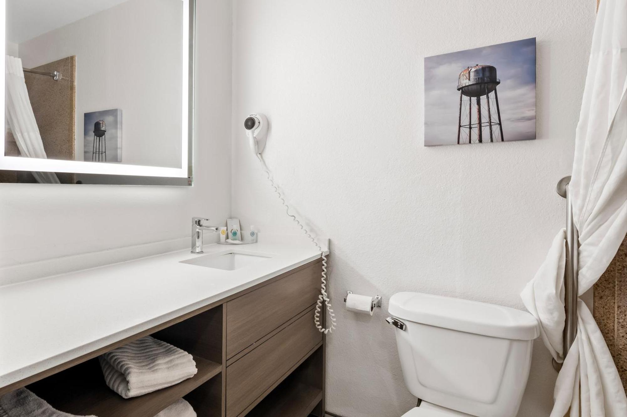 Comfort Inn & Suites Элк-Сити Экстерьер фото