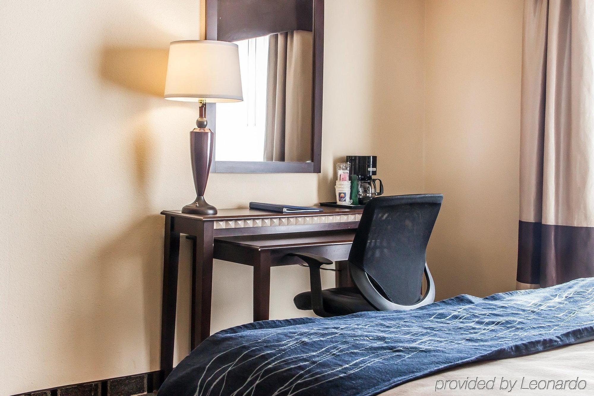 Comfort Inn & Suites Элк-Сити Экстерьер фото